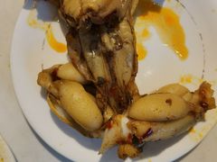 -蛙两只美蛙鱼头火锅(恒茂店)