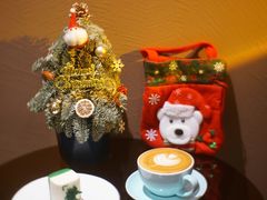 -Fridi Patisserie Cafe