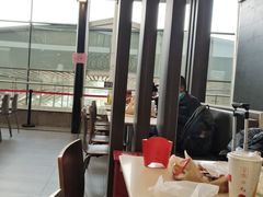 -麦当劳(深圳北站高铁店)