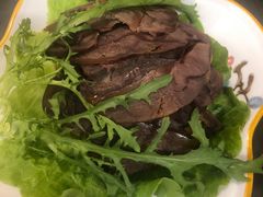 秘制卤牛肉-手抄板凳江南菜(湖滨商业街店)