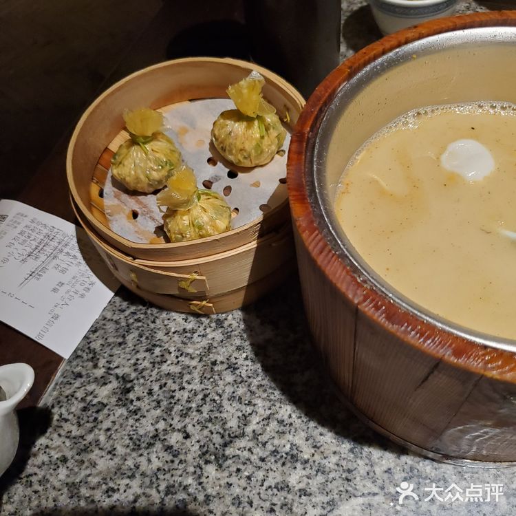 晚上肚子不是很饿，就选择大牌档 ，吃吃小吃