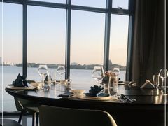 -岁粤Moon·湖景餐厅(月光码头店)