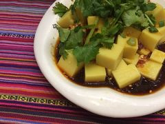 -香巴拉云南餐厅(华莱坞店)