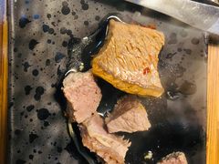 -陆记牛庄·碳锅龙虾烧烤(爱上花园店)