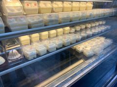 -红宝石·鲜奶小方·海派西点房(肇嘉浜店)