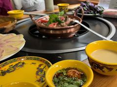 -银同牦牛肉火锅