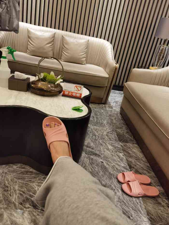 澜悦汇养生沐浴酒店-"服务环境都不错[强][强]疫情期间管理.