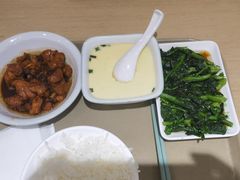 -老乡鸡(融科天地店)