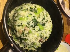 -新梅华·茶点餐厅(欧尚店)
