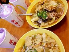-爱民螺蛳粉(梧州国泰广场店)
