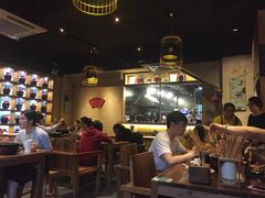 大堂-串大叔炭火烤串·鸡西大冷面刀削面(总店)