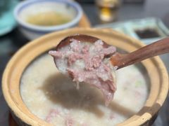 生滚牛肉粥-潮界(虹桥新天地店)
