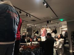 -Abercrombie & Fitch(天环广场店)