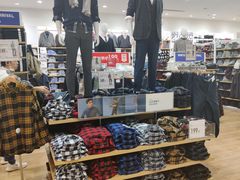 -优衣库(东莞汇一城店)