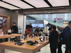 -DJI大疆(深圳华强北曼哈授权体验店)