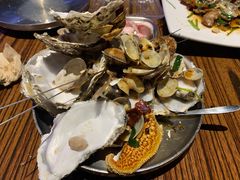 -蚝堡海鲜·威海菜·海肠捞饭·烧烤·亚洲吃蚝公司(幸福门店)