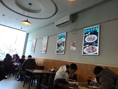 大堂-清真永恒华威肉饼(潘家园店)