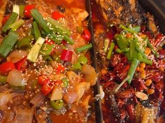 -鸣记脆皮烤鱼·海鲜烤鱼(三八广场店)