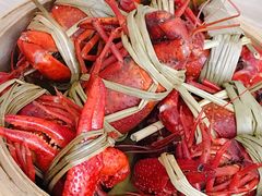 酱焖水果酵素小龙虾-小鳌陪你小排档·四季小龙虾·田鸡·宵夜(中央第五街店)