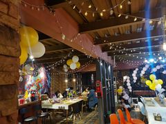 -玩坞轰趴馆·户外团建聚会主题生日派对馆(世豪广场店)