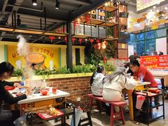 -钢管厂五区小郡肝串串香火锅(梅川路店)