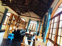 -楠柏弯休闲山庄(梨花溪店)