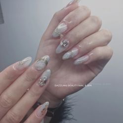 -DAZZLING BEAUTY美甲•美睫专门店