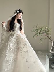 -Renee芮亦婚纱