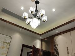 -老人和饭店(淮海中路店)
