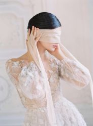 -MANLI BRIDAL婚纱