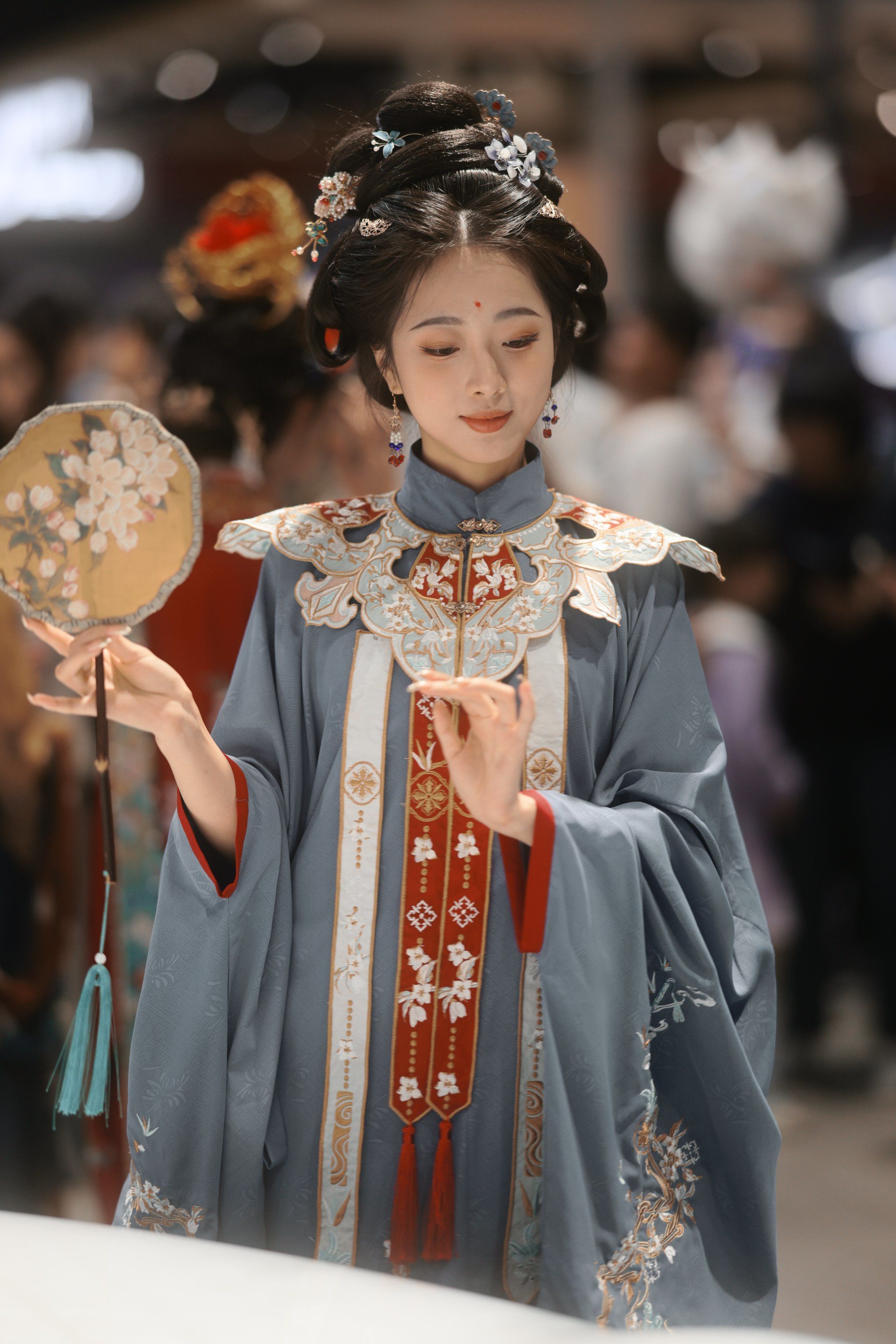 明制云肩一点不不显老!神韵很足!