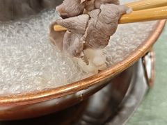 -楼外楼大刀肉传统火锅(西安大路店)