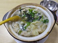 -小许三鲜砂锅馄饨店(家多乐烟酒店)
