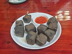 -芦茨金富饭庄·25年老字号·专做稻草鸡