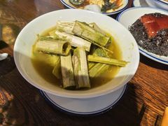 苋菜梗蒸南瓜-咸亨酒店•非遗绍兴菜•中华老字号(堂吃餐厅)