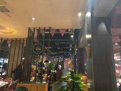门面-铁胖子口碑长沙菜·龙虾烧烤(赤岗社区店)
