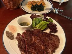 -羽深肉铺 Steak & Wine