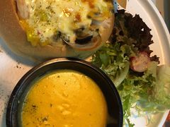 拉丝芝士海鲜焗保龄球-阿飛冰室(下沙店)