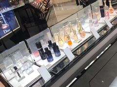 -Dior(海信广场店)