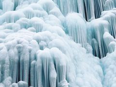 -大平台龙居瀑布旅游区