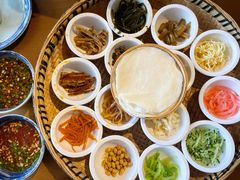 -包整·丝娃娃(一览甲秀楼风景店)