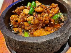 石锅杭椒牛蛙-桂满陇-西湖船宴(西单大悦城店)