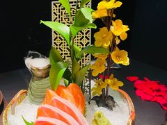 -蟹犇前•帝王蟹雪蟹(陆家嘴店)