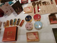 -新华文创·光的空间