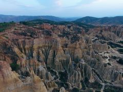 -元谋浪巴铺土林景区