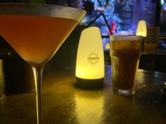 杨贵妃-胡桃里音乐酒馆(万科城市广场店)