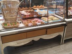 面包甜点陈列柜-巴黎贝甜(熙悦汇店)