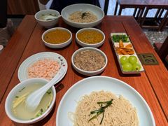 -裕兴记•蟹黄面馆(人民广场店)