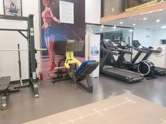 -思迈威健身(积玉桥万达店)