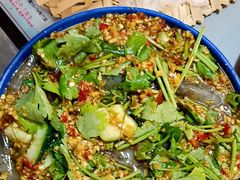 -官塘陈记鱼生·潮汕砂锅粥·牛肉火锅(潮枫路总店)